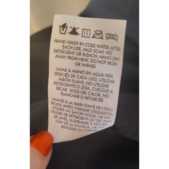 NWT TYR Durafast One Solid Maxfit Swimsuit Size S UPF 50+ Athletic Swim Team - Picture 6 of 7